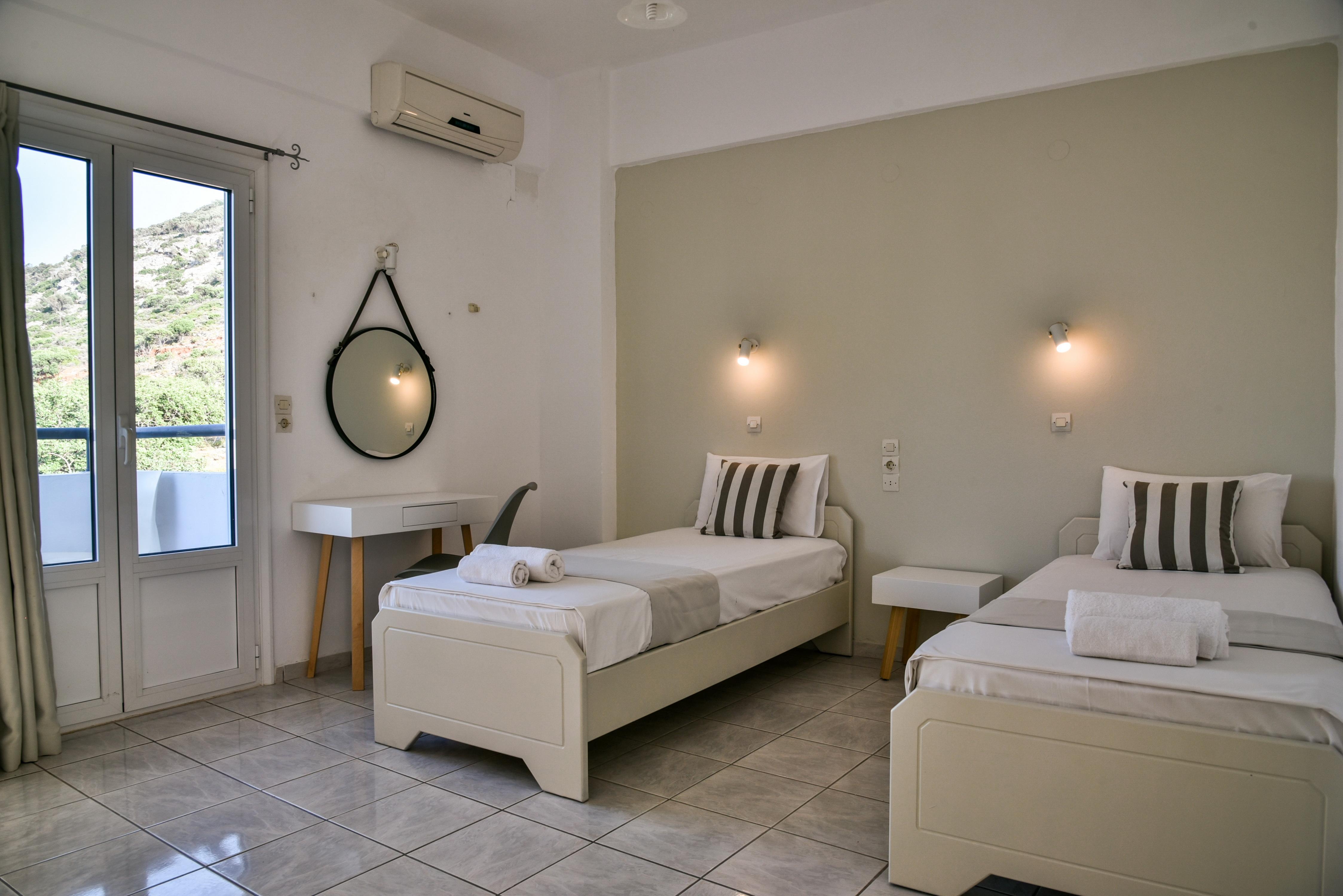 Iraklis Apartments Stalís Luaran gambar